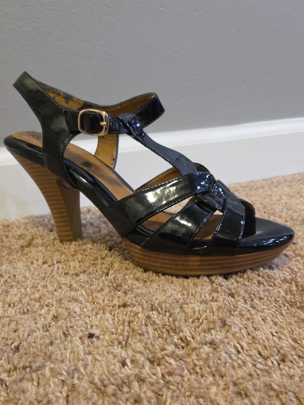 EUROSOFT BY SOFFT Black Patent Strappy High Heel Platform Sandals